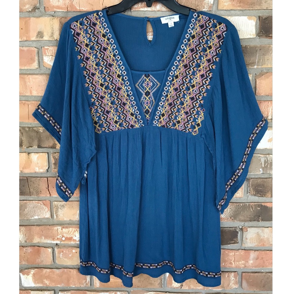 Umgee Women’s Blue Boho Print Tunic Top With Embroidered Aztec Trim Size Small